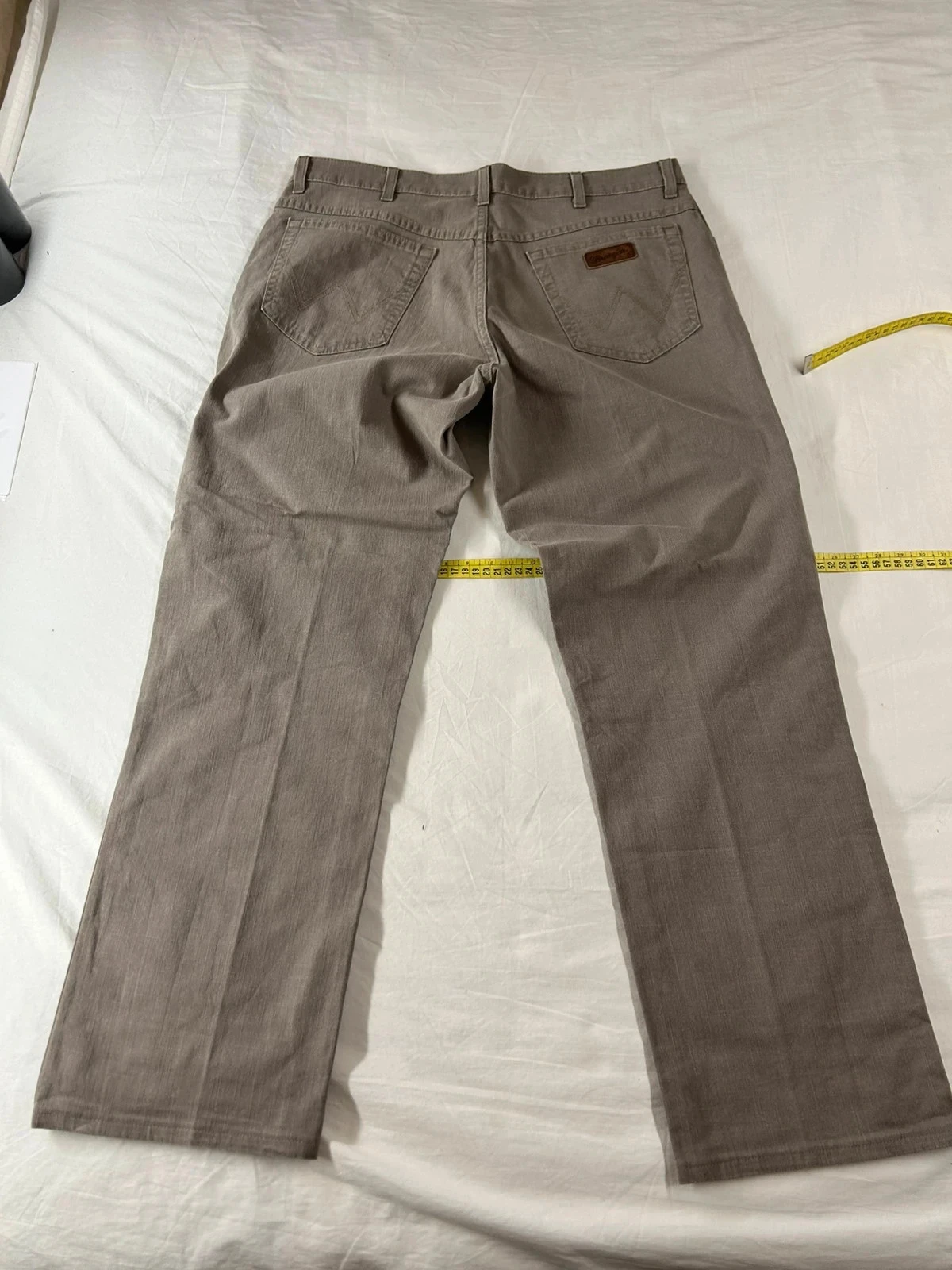 Jean wrangler coupe droite beige gris w36 L34 – photo 14